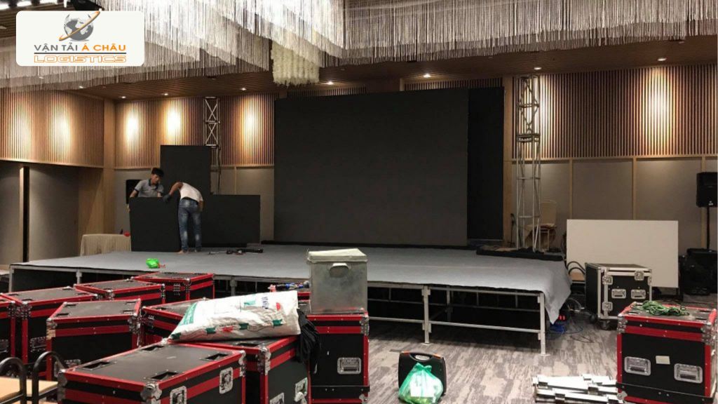 2/9 Bùng Nổ Lễ Hội: Vận Chuyển Thiết Bị Âm Thanh, Ánh Sáng, Màn Hình LED An Toàn – Đúng Tiến Độ