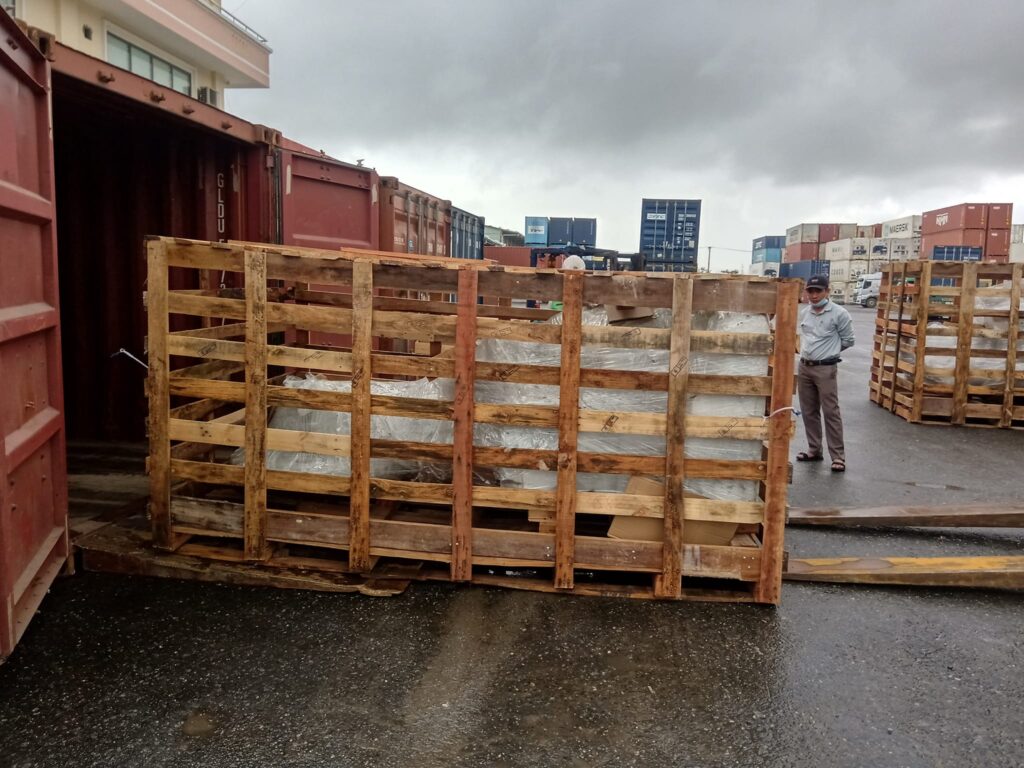 Vận chuyển tượng composite, tượng đá: Cần chống xước hay chống nứt là chính? Vận chuyển tượng composite, tượng đá: Cần chống xước hay chống nứt là chính?