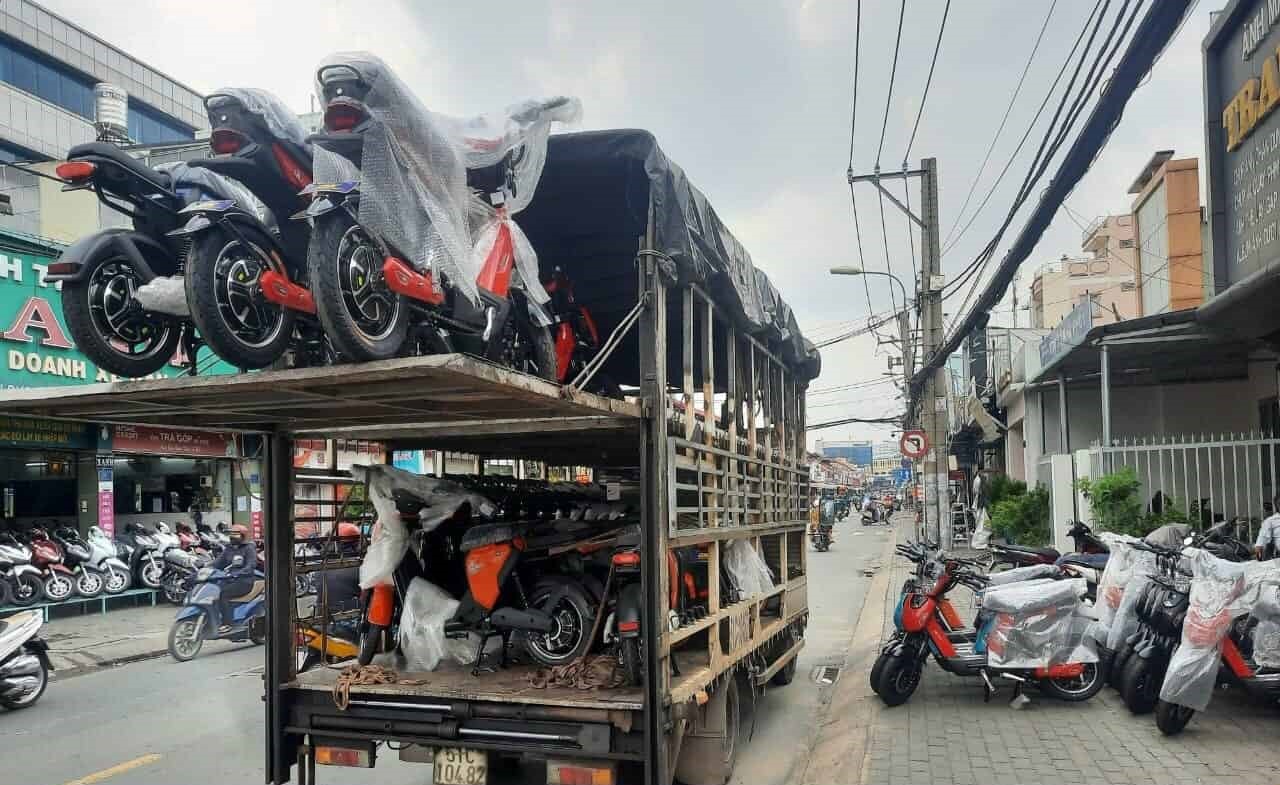 Vận chuyển xe máy điện số lượng lớn: Các tiêu chuẩn đóng gói và an toàn pin Vận chuyển xe máy điện số lượng lớn: Các tiêu chuẩn đóng gói và an toàn pin
