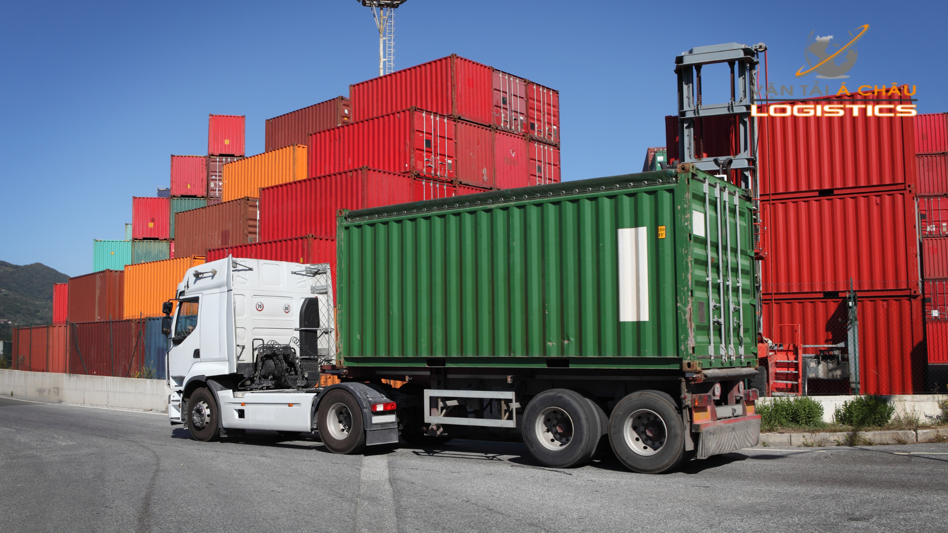 THUÊ CONTAINER
