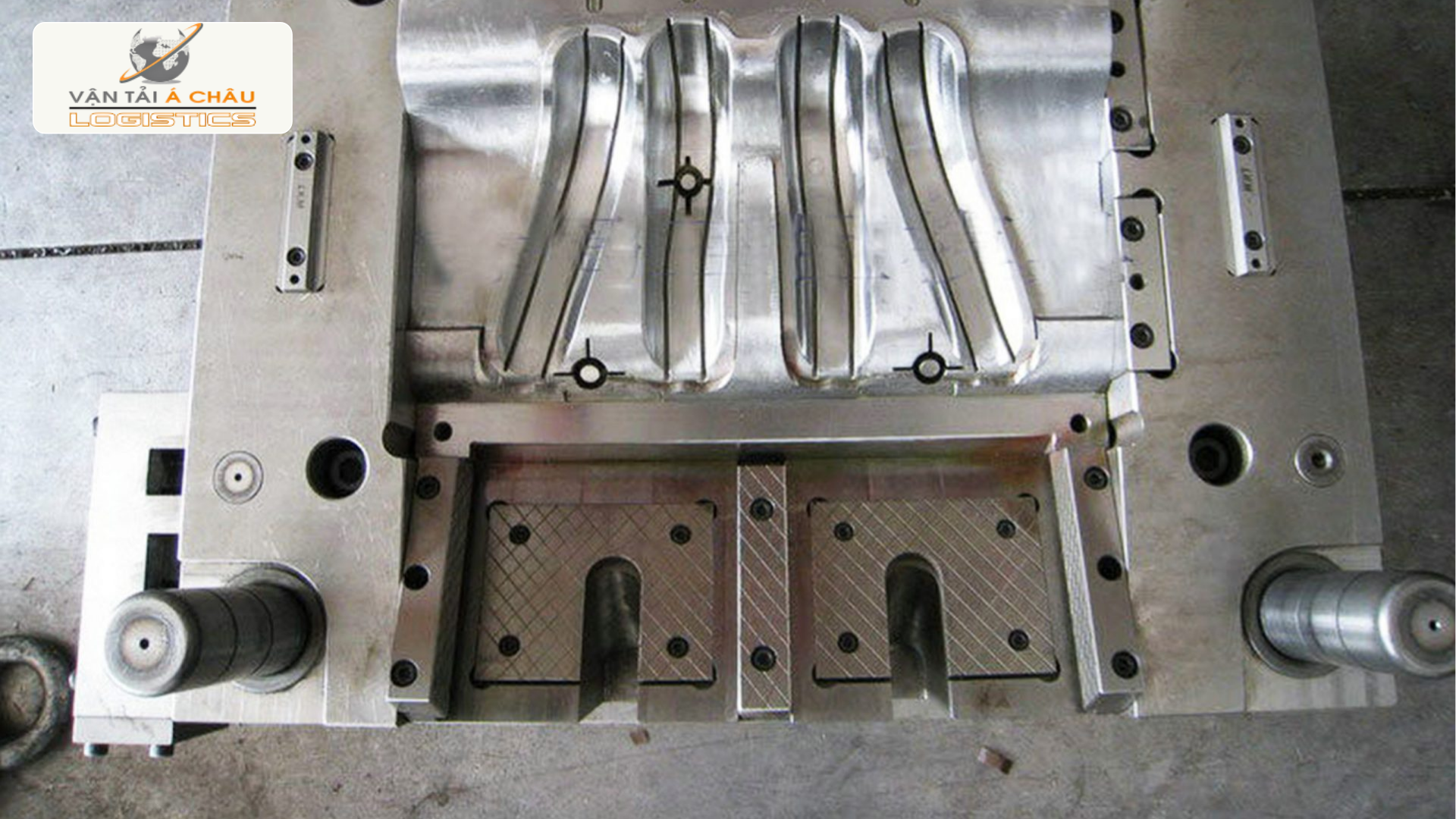Vận Chuyển Khuôn Đúc Inox Từ KCN Tràng Duệ (Hải Phòng) Vào KCN Tân Đô (Long An) Vận Chuyển Khuôn Đúc Inox Từ KCN Tràng Duệ (Hải Phòng) Vào KCN Tân Đô (Long An)
