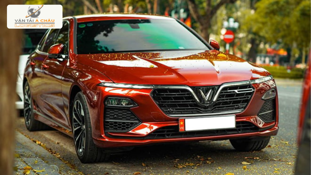 Vận Chuyển Xe VinFast Lux A2.0 Từ TP.HCM Ra Nghệ An Bằng Xe Lồng Chuyên Dụng