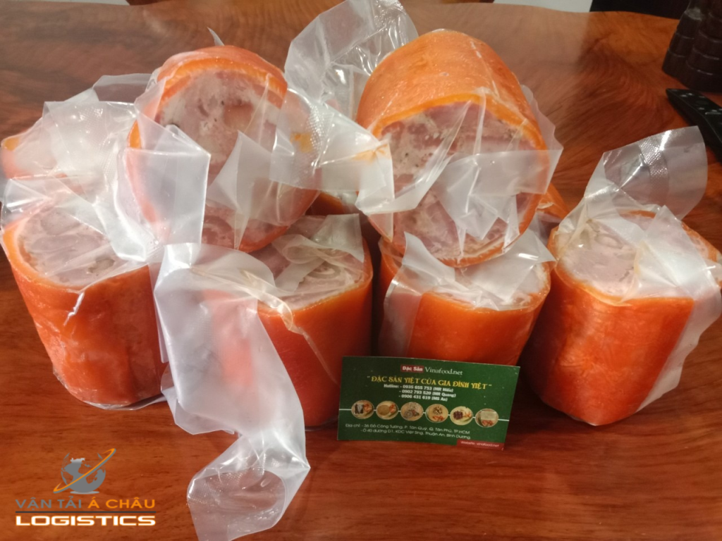 Vận chuyển thịt nguội bằng xe lạnh từ Hà Nội vào TP.HCM