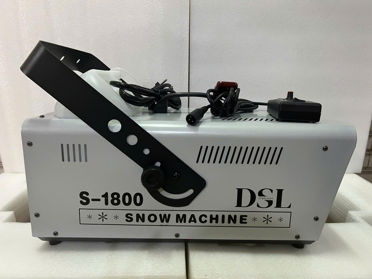 Dịch Vụ Vận Chuyển Container Máy Sản Xuất Tuyết Nhân Tạo Từ HCM Đi Hà Nội [Chuyên Nghiệp & An Toàn]