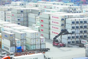 Vận chuyển cont cho doanh nghiệp F&B dịp Tết – Hàng đông lạnh, hàng khô, phụ liệu