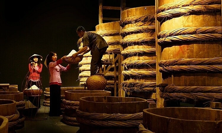 Vận chuyển nước mắm, đặc sản Tết từ Phan Thiết đi các tỉnh miền Bắc