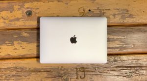 Gửi MacBook từ Hà Nội đi TP.HCM chống sốc 3 lớp an toàn tuyệt đối